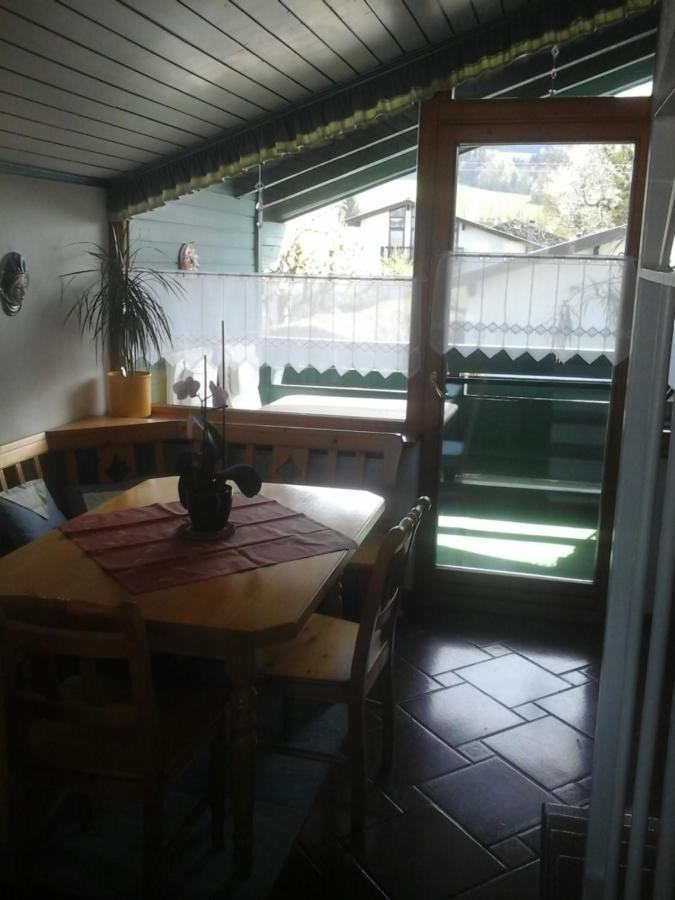 Appartment Andrea Eugendorf Bagian luar foto